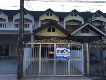 ขายทาวน์เฮ้าส์หลังใหญ่ ถนนสุขุมวิท บางเมือง ซอยอยู่สุข20 อุทัยเลิศวิลล์ ใกล้รถไฟฟ้า