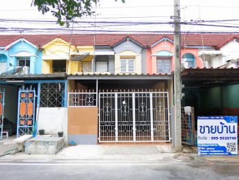 ขายทาวน์เฮ้าส์ ถนนเทพารักษ์ ตลาดหนามแดง ม.เด่นทอง ทำเลดีมาก ใกล้รถไฟฟ้า