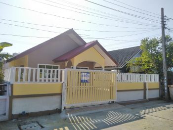 ขายบ้านเดี่ยวหลังใหญ่ ติดถนนเทพารักษ์ กรุงสยามวิลล่า แต่งใหม่พร้อมเข้าอยู่