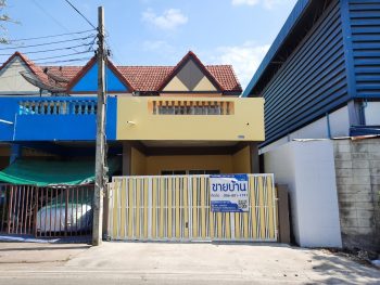 ขายทาวน์เฮ้าส์​ติดถนนแพรกษา หลังใหญ่ ทำเลดี​มาก ค้าขายได้​