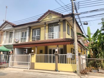ขายบ้าน สุขุมวิท บางปู ใกล้รถไฟฟ้า หลังใหญ่ ห้องมุมบ้านสวยมาก มีพื้นที่ด้านข้าง ม.เมฆฟ้าวิลล์ ซอยบางปู 58