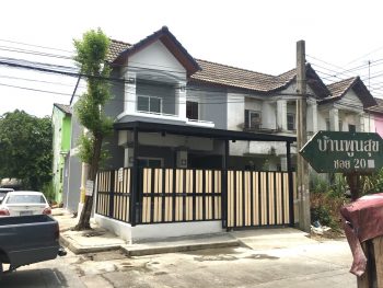 ทาวน์เฮ้าส์​ถนนบางนาตราด​ ศรีวารีน้อย​ใกล้สุวรรณภูมิ​ หัวเฉียว ห้องมุม สวยมาก ม. พูนสุข