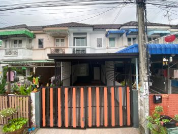 ขายทาวน์เฮ้าส์หลังใหญ่ ทำเลดี โครงการติดถนนกิ่งแก้ว บางนาตราด แยกเทพารักษ์ บางพลี คลองขุด ใกล้บิ๊กซี วัดหลวงพ่อโต ม.อิงลดา
