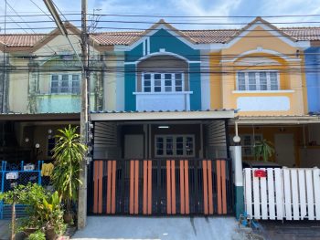 ขายทาวน์เฮ้าส์ ติดถนนเทพารักษ์ นิคมบางพลี บางบ่อ ม.แสงตะวัน ทำเลดี สวย แต่งใหม่ทั้งหลัง