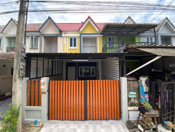 ขายทาวน์เฮ้าส์ถนนบางนาตราด​ บางพลี แต่งสวย​ ราคาถูก​ ซอยเอแบค