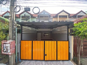 ขายทาวน์เฮ้าส์ทำเลดีถนนเทพารักษ์ ช่วงต้น หนามแดง แยกศรีนครินทร์ สำโรง หมู่บ้านทรัพย์ดินทอง ใกล้รถไฟฟ้าโลตัส โฮมโปร