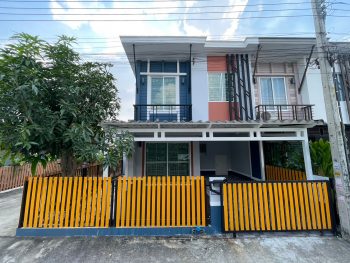 ขายทาวน์เฮ้าส์ พฤกษาไพร์ม ถนนบัวนครินทร์ เทพารักษ์ เชื่อมบางนาตราด ศรีนครินทร์ ใกล้ห้างเมกาบางนา หลังมุม สวยเด่น