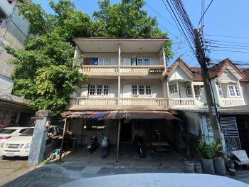 ขายทาวน์เฮ้าส์หลังใหญ่ราคาถูก สุขุมวิท สำโรง ถนนปู่เจ้าสมิงพราย บางหัวเสือ เหมาะลงทุนทำห้องเช่า