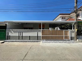 ขายบ้านเดี่ยว ถนนสุขุมวิท ปู่เจ้า สำโรง รีโนเวทใหม่ทั้งหลัง หมู่บ้านสวนมหาวงษ์2 ตกแต่งใหม่ทั้งหลัง