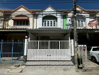 ขายทาวน์เฮ้าส์ ถนนเทพารักษ์ บางบ่อ เชื่อมบางนาตราด ใกล้นิคมบางพลีเพียง 10 นาที หมู่บ้านแสงตะวัน รีโนเวทใหม่ ผ่อนถูก คุ้มกว่าเช่า