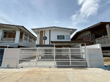 ขายบ้านเดี่ยวทำเลฮอตถนนสุขุมวิท สำโรง ช้างเอราวัณ รีโนเวททั้งหลังสไตล์เจเปนนิสลอฟท์ ซอยบุญศิริ เชื่อมประดิษฐ์สโมสร